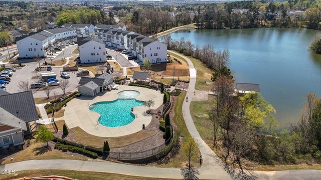 521 Roycroft Drive, Wake Forest, NC 27587