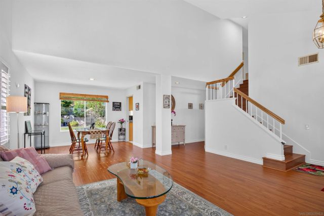 2141 Emberwood Way, Escondido, CA 92029