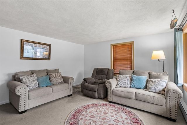 7 Sherwood Avenue, Coventry, RI 02816