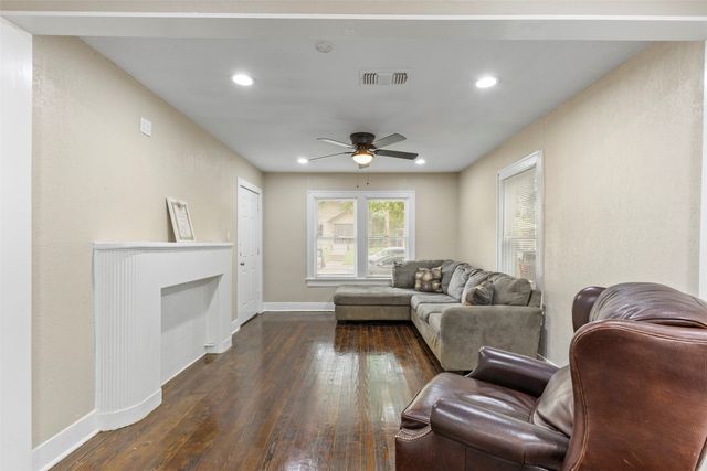 3227 Spring Avenue, Dallas, TX 75215