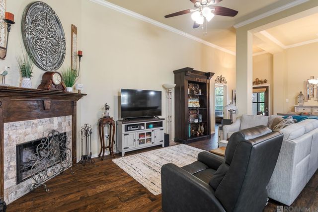 21161 Waterfront East Dr, Maurepas, LA 70449