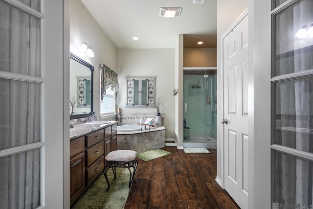 21161 Waterfront East Dr, Maurepas, LA 70449