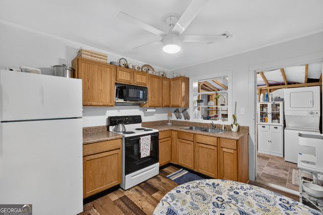 504 N Pond Street, Toccoa, GA 30577