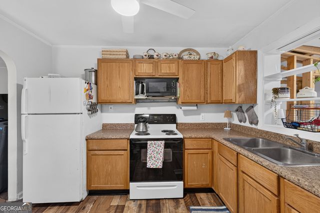 504 N Pond Street, Toccoa, GA 30577