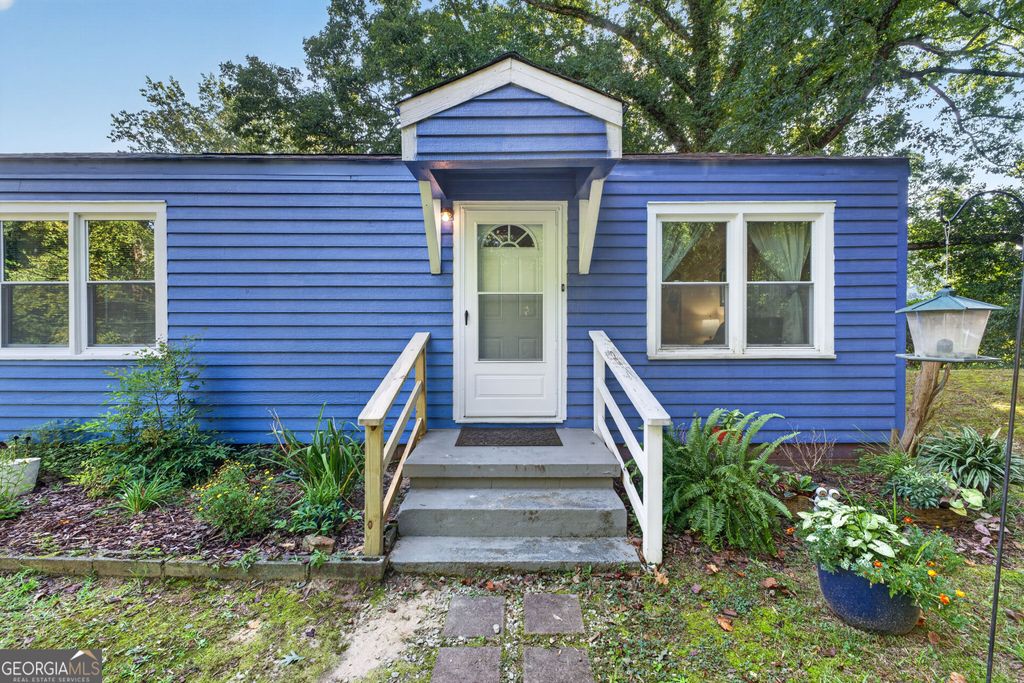 504 N Pond Street, Toccoa, GA 30577 — photo 4