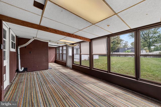 46 DUNMORE AVE, Ewing, NJ 08618