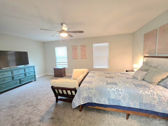 826 Smiley Cir, Pensacola, FL 32514