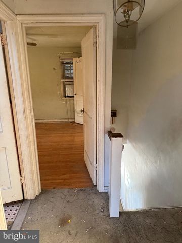 2529 S ALDEN ST, Philadelphia, PA 19143