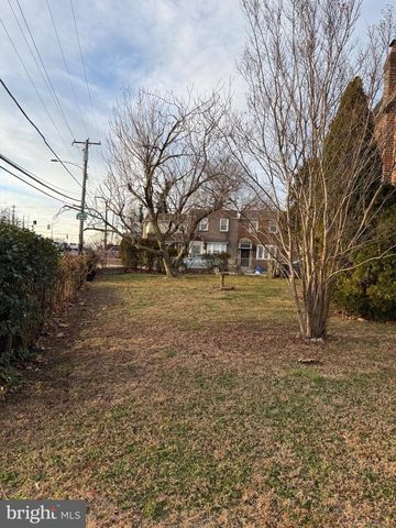 2529 S ALDEN ST, Philadelphia, PA 19143