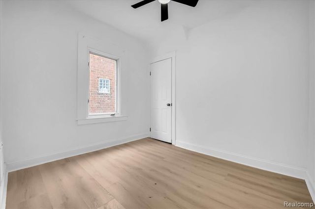 5903 Wayburn Street, Detroit, MI 48224