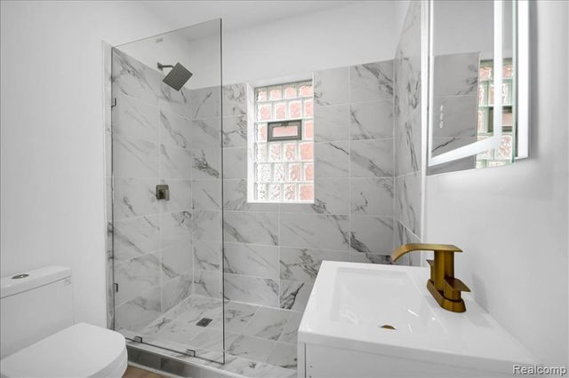 5903 Wayburn Street, Detroit, MI 48224