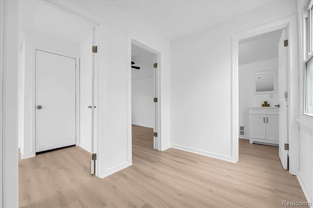 5903 Wayburn Street, Detroit, MI 48224