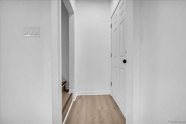 5903 Wayburn Street, Detroit, MI 48224