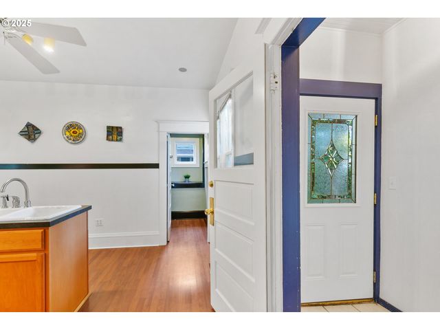 108 W 23RD St, Vancouver, WA 98660