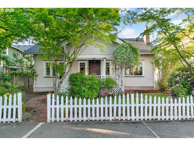108 W 23RD St, Vancouver, WA 98660
