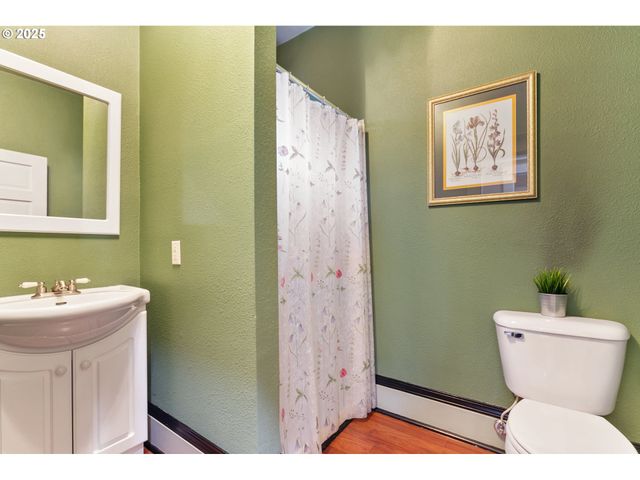 108 W 23RD St, Vancouver, WA 98660