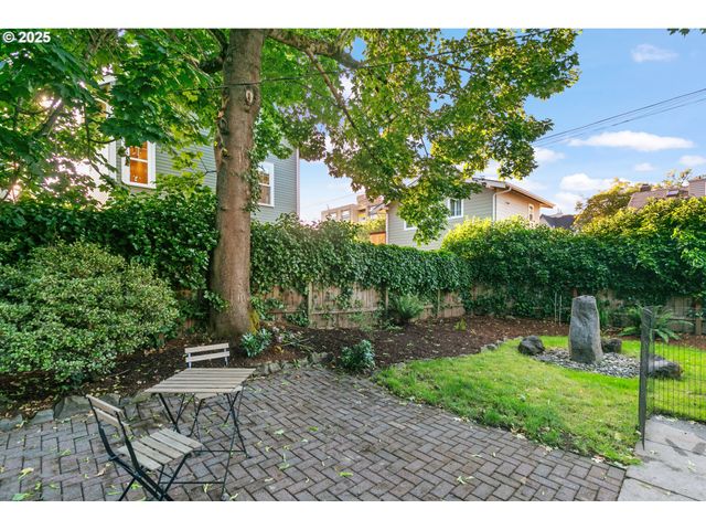 108 W 23RD St, Vancouver, WA 98660