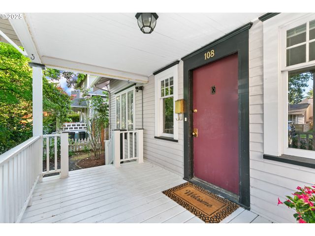 108 W 23RD St, Vancouver, WA 98660