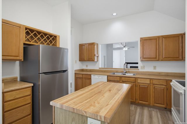 3921 Habersham, Schertz, TX 78154