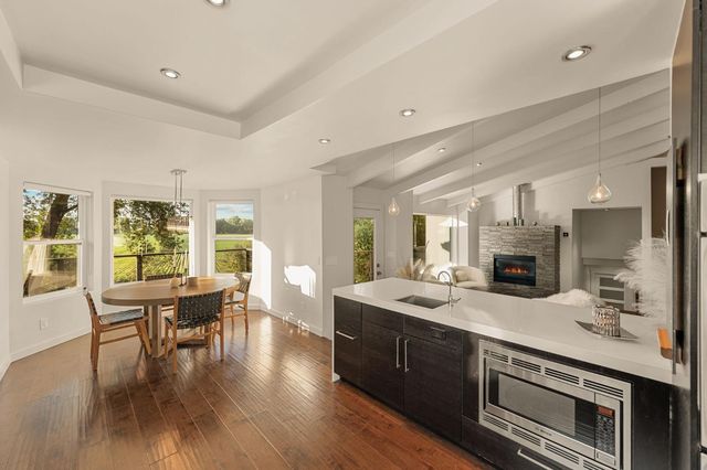 2561 Ladd Rd, Modesto, CA 95356