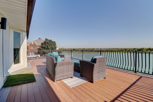 9 Avenue Twenty, Trophy Club, TX 76262