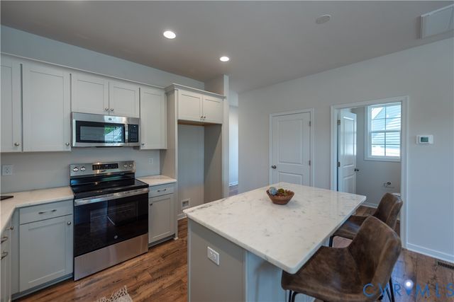 000 Villetta Pointe Ln, Mechanicsville, VA 23116