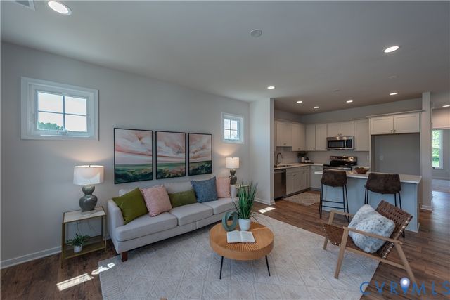 000 Villetta Pointe Ln, Mechanicsville, VA 23116