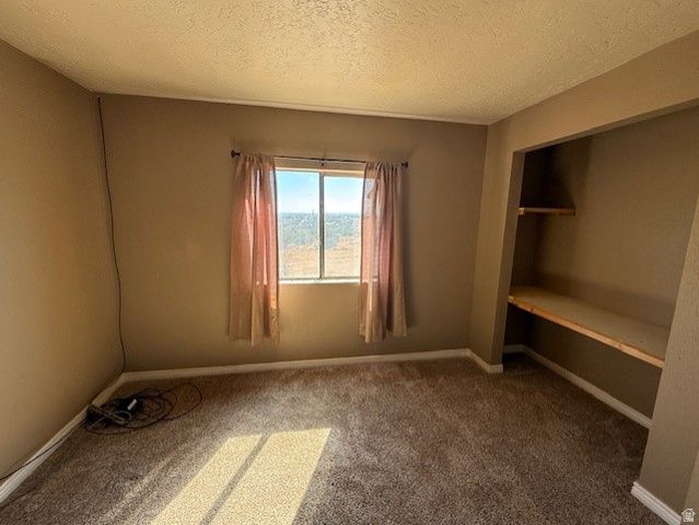 160 N 4900 W, Roosevelt, UT 84066