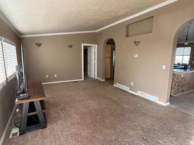 160 N 4900 W, Roosevelt, UT 84066