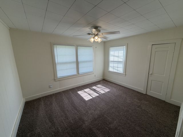 602 Castle Heights Ave, Lebanon, TN 37087