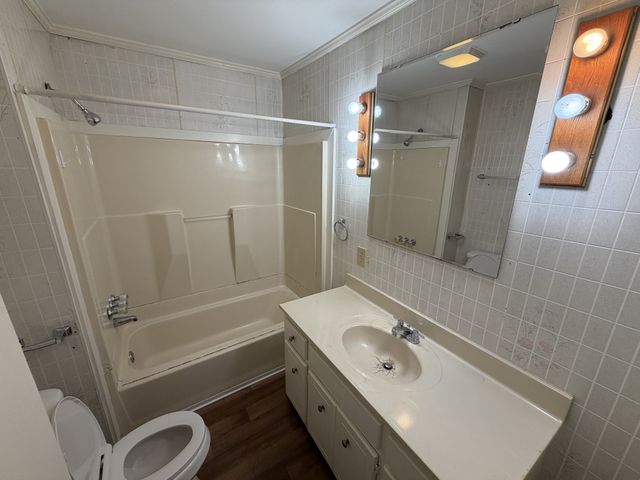 602 Castle Heights Ave, Lebanon, TN 37087
