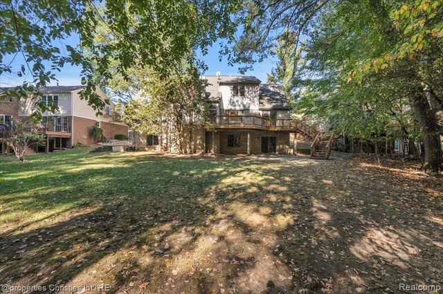 6835 High Ridge Road, West Bloomfield, MI 48324