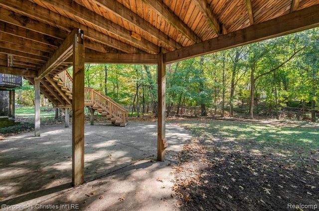 6835 High Ridge Road, West Bloomfield, MI 48324