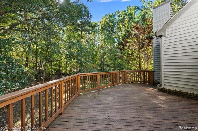 6835 High Ridge Road, West Bloomfield, MI 48324