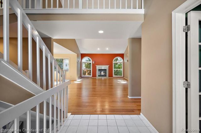 6835 High Ridge Road, West Bloomfield, MI 48324