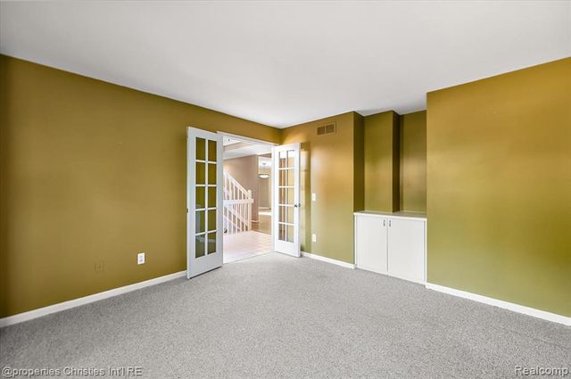 6835 High Ridge Road, West Bloomfield, MI 48324