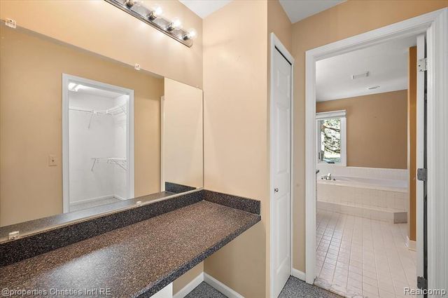 6835 High Ridge Road, West Bloomfield, MI 48324