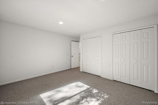 6835 High Ridge Road, West Bloomfield, MI 48324