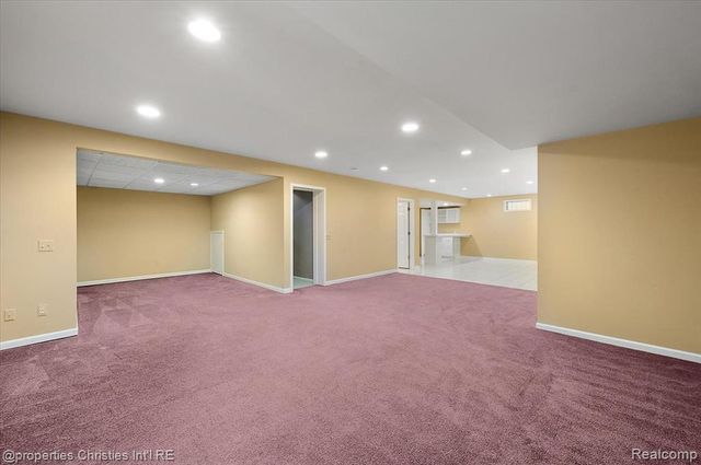 6835 High Ridge Road, West Bloomfield, MI 48324