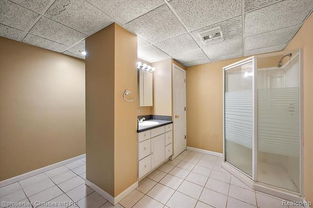 6835 High Ridge Road, West Bloomfield, MI 48324