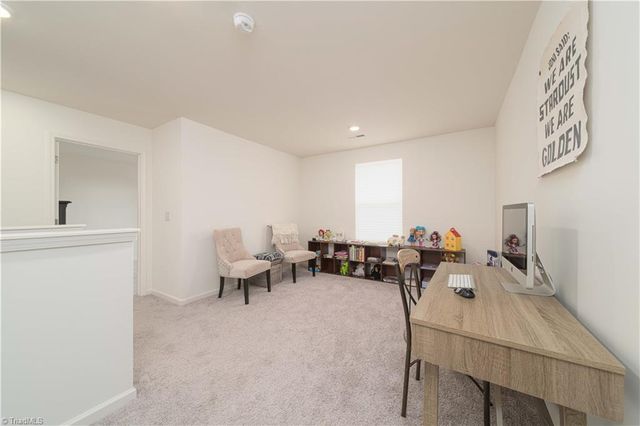 616 Pine Cone Lane, Lexington, NC 27292