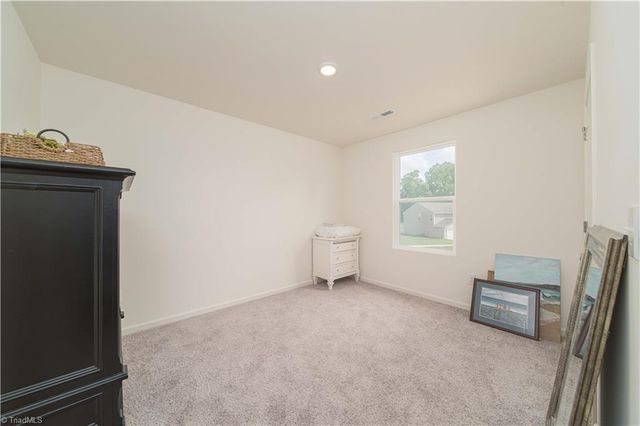 616 Pine Cone Lane, Lexington, NC 27292