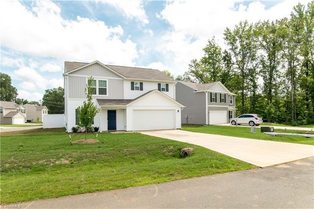 616 Pine Cone Lane, Lexington, NC 27292