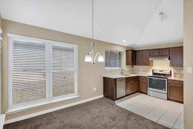 508 Valley Mills Drive, Arlington, TX 76018