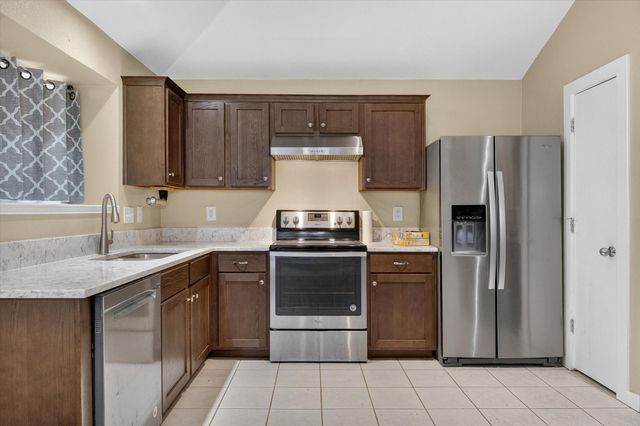 508 Valley Mills Drive, Arlington, TX 76018