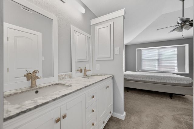 508 Valley Mills Drive, Arlington, TX 76018