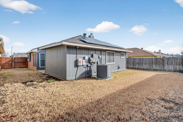 508 Valley Mills Drive, Arlington, TX 76018