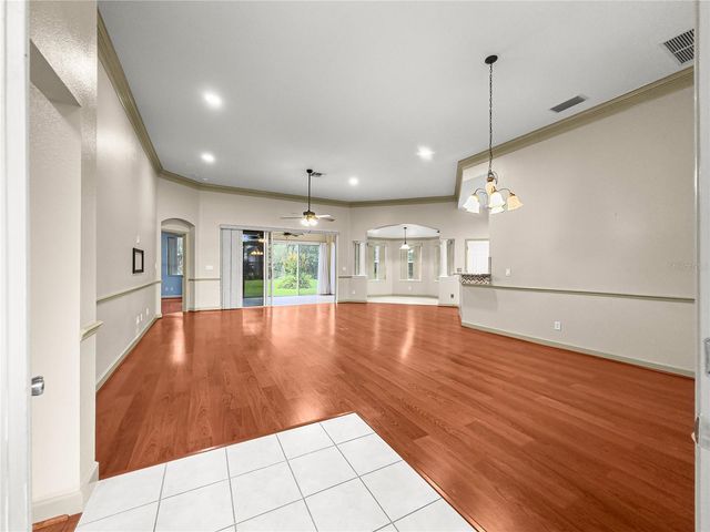 8045 WATERBURY WAY, Mount Dora, FL 32757