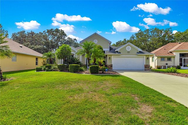 8045 WATERBURY WAY, Mount Dora, FL 32757