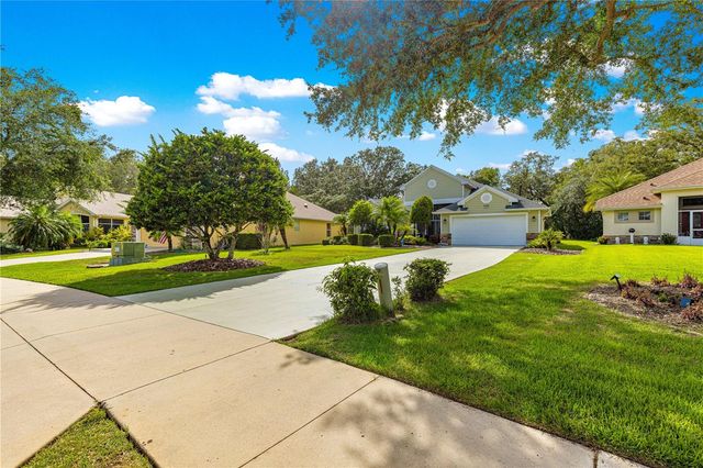 8045 WATERBURY WAY, Mount Dora, FL 32757